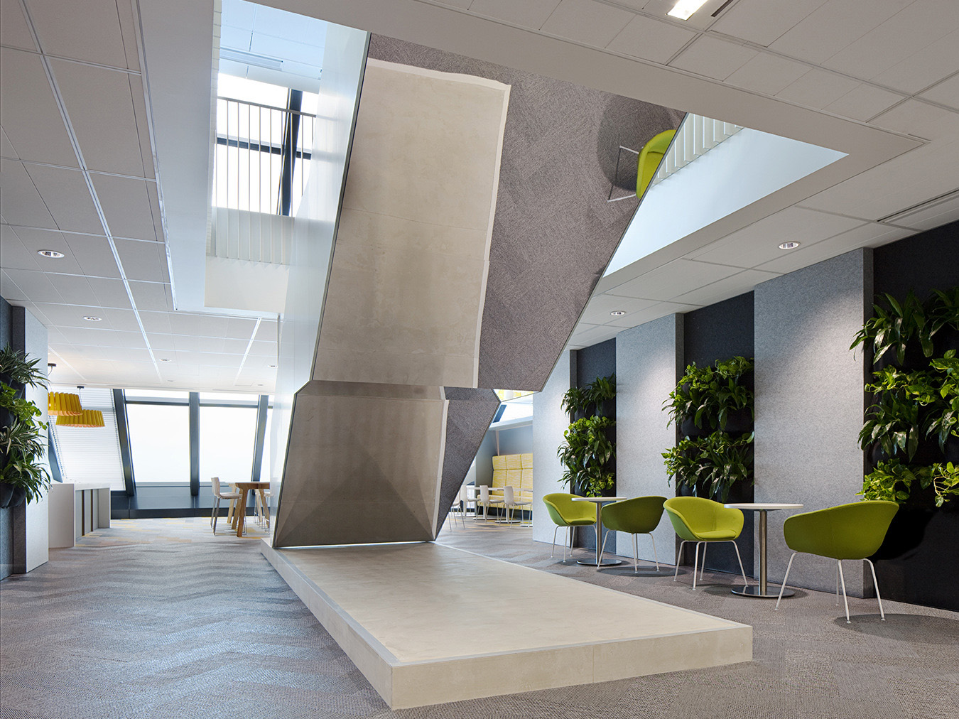 阜陽2300㎡辦公室裝修設(shè)計(jì)案例(圖3) 國外辦公 (11) 副本.jpg